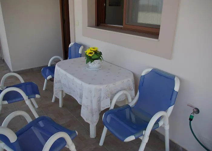 Holiday home Manos House